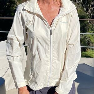 Columbia Women's Off-White Ski Jacket